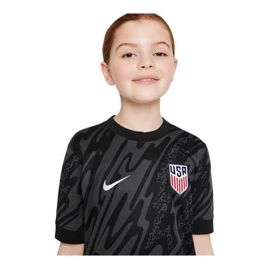 Youth Nike USMNT 2024 Stadium Short Sleeve Goalkeeper Jersey - Collar View