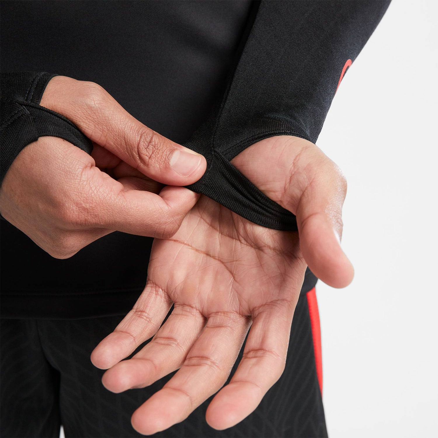 Men's Nike USWNT 2023 Strike 1/4 Zip Black Drill Top - Sleeve Detail View