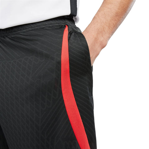 Men's Nike USWNT 2023 Strike Black Shorts - Pocket View
