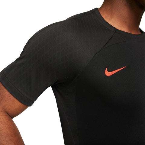 Men's Nike USWNT 2023 Strike Black Tee - Sleeve View