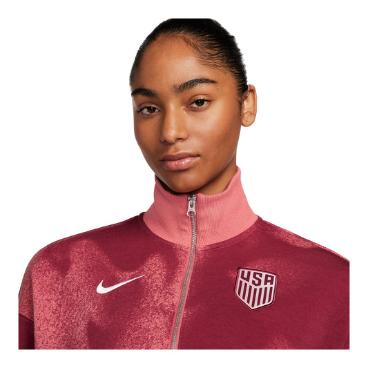 Women's Nike USA Cropped Phoenix Fleece Red 1/2 Zip - Collar View