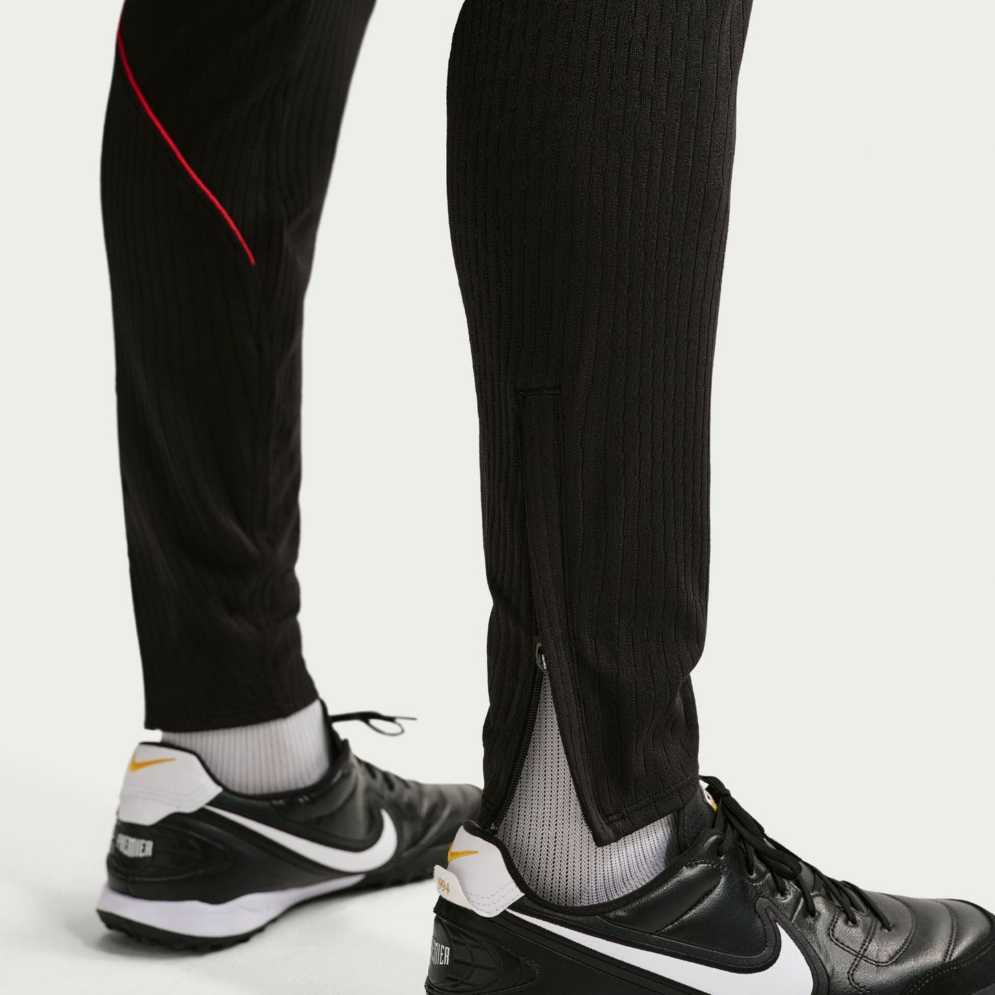 2026 Men's Nike USMNT Strike Elite Drill Pants