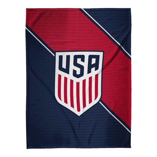 Uncanny Brands USA Crest Throw Blanket - Front View