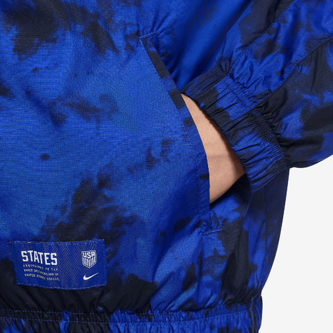 Women's Nike USA Storm-Fit Royal Graphic Jacket - Close Up Pocket View